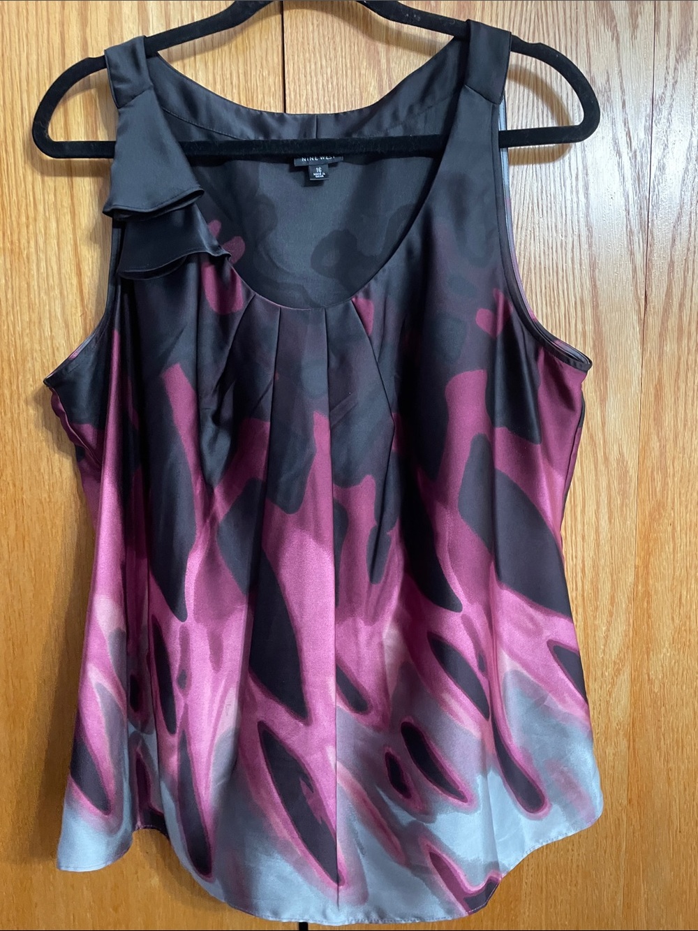 Nine West Black and Magenta Sleeveless Pleated Ruffle Camisole